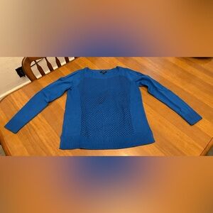 Apt 9 blue sweater Size Small